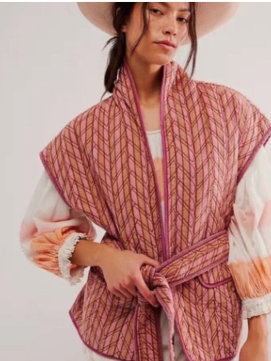Free People Jackets & Blazers - Free People Sunrise Quilted Vest Jacket stripped Piping tie waist Size Large